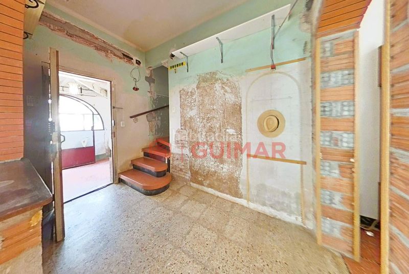 Foto 01edb696-f13a-4c1e-8ecf-e01b3b7fe1db. Casa amb aparcament a Torrent Ballester Viladecans