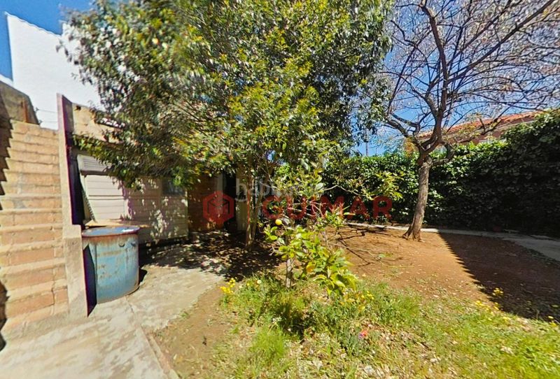 Foto 6a9bd2de-9839-40b4-b6a3-883c5f01db89. Casa amb aparcament a Torrent Ballester Viladecans