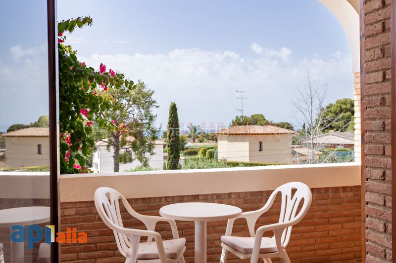 Foto 0a2c4bda-1797-4ab8-8ea9-267158cfde3f. Casa amb aparcament a Els Masos - Els Garrofers Coma-ruga