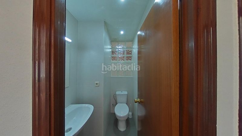 Foto 23423827-5292-4619-88b6-384aaae0017c. Casa amb aparcament a La Roureda Viladecans