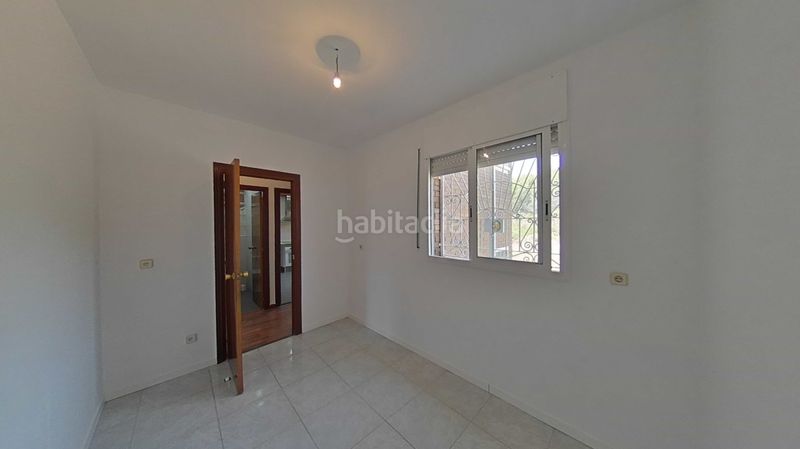 Foto 5d52e730-9a07-49e7-ab03-a9c8031f0fcf. Casa amb aparcament a La Roureda Viladecans