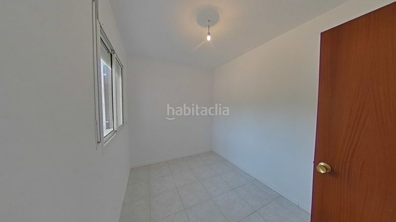 Foto e3eb463e-286c-4c92-9777-bbcb6a129355. Casa amb aparcament a La Roureda Viladecans