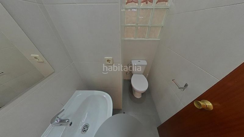 Foto e6737d98-1529-4384-9a24-c4efde0748b3. Casa amb aparcament a La Roureda Viladecans