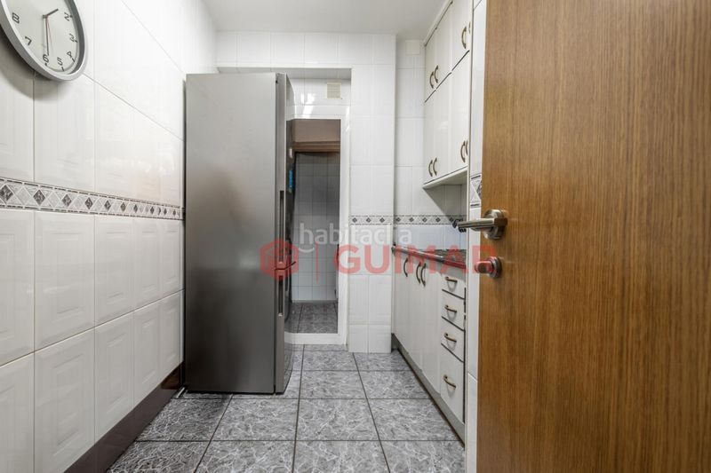 Foto efcd855d-5e39-42ce-9a53-a99e31888777. Pis amb calefacció a El Gall Esplugues de Llobregat