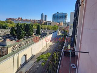Pis a Barcelona - CL TAULAT