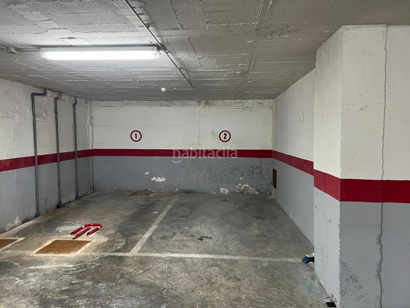 Foto f48a6829-c891-4e8d-a615-3f78fa7f7eae. Autoparkplatz in avenida benito perez galdos 6 in Alicante