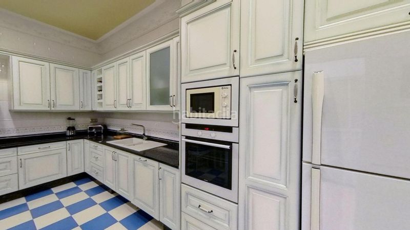 Foto 257bada3-db95-4834-a01b-3fd4f2b10951. Pis a Barrio del Centro Alicante