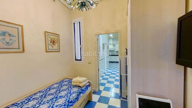 Foto 6c5d0237-6d22-4af7-bef3-98769b0fda39. Pis a Barrio del Centro Alicante