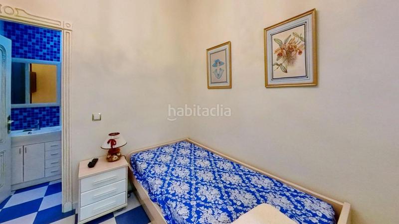 Foto c5b9805e-bc43-4471-82f4-e58493cc408a. Flat with heating in Barrio del Centro Alicante