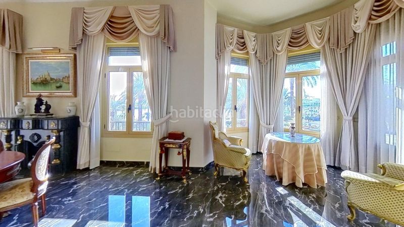 Foto e508e629-12b5-4026-bde3-97afe93b8263. Pis a Barrio del Centro Alicante