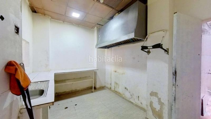 Foto 6321320c-0130-431a-a7b7-ec32f0246243. Local comercial a calle sevilla 110 a Carolinas Bajas Alicante