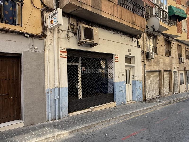 Foto b6fe700e-e702-45ba-97e3-7d284ca02fba. Local comercial a calle sevilla 110 a Carolinas Bajas Alicante