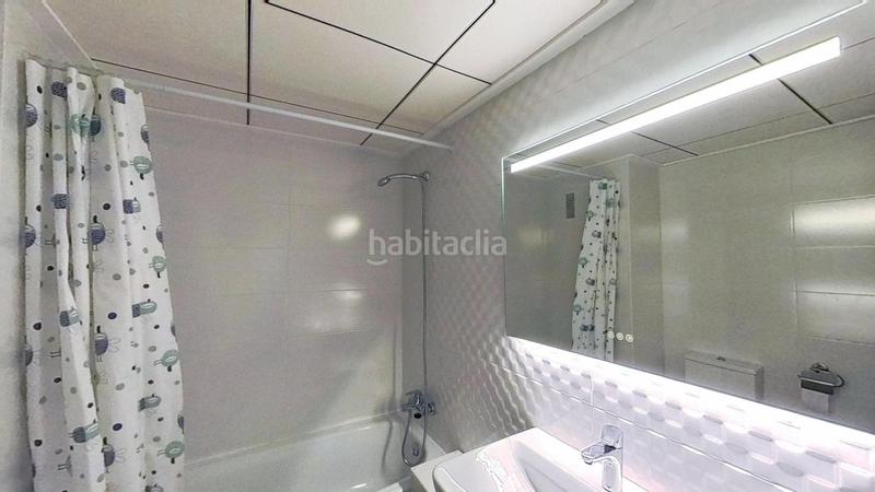Foto 3b2ebee9-93a0-4995-b20b-2ee6679d31ef. Location appartement avec chauffage parking piscine dans Alicante