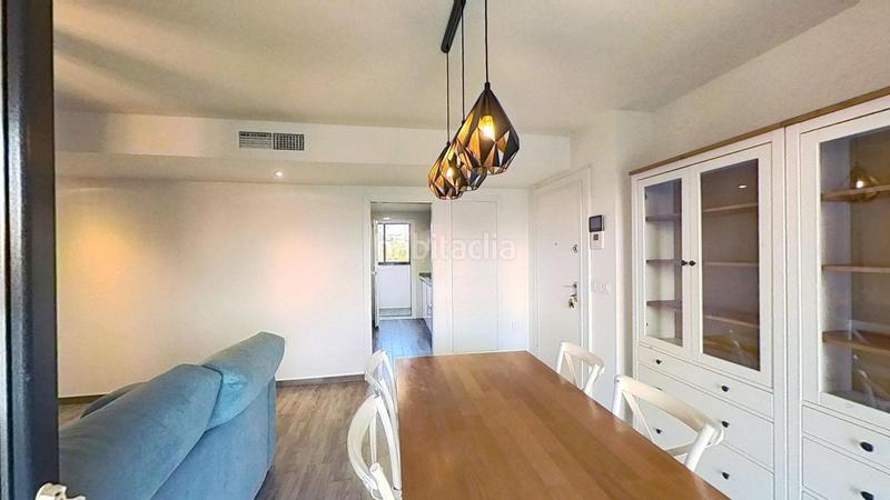 Foto f3b29796-e897-4c37-adb2-85f1fed4b0a2. Location appartement avec chauffage parking piscine dans Alicante