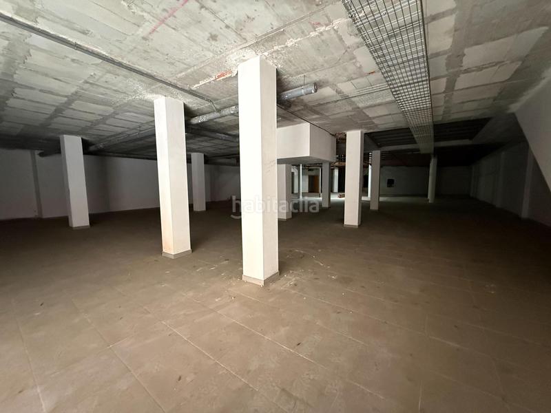 Foto 03c787d4-0261-476f-b4dd-a06977a49b13. Local comercial a Carolinas Altas Alicante