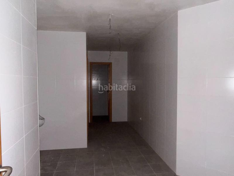 Foto f20097be-e8f9-452e-82fd-a32341281b5e. Local comercial a Carolinas Altas Alicante