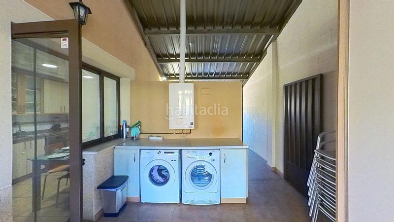 Foto 43c63323-8212-499d-98a9-a51c503bb4cd. Casa amb calefacció aparcament piscina a Almajada-Ravel Mutxamel