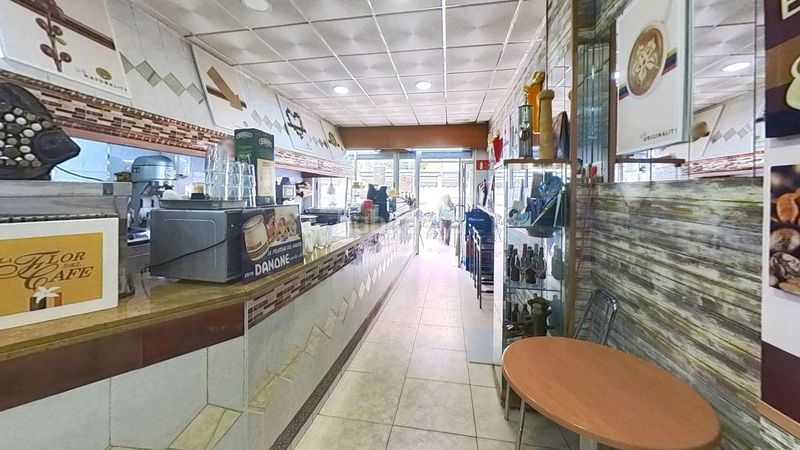 Foto f56b1bbf-c625-4f19-bf39-dac766022c0b. Local comercial a Playa de San Juan Alicante