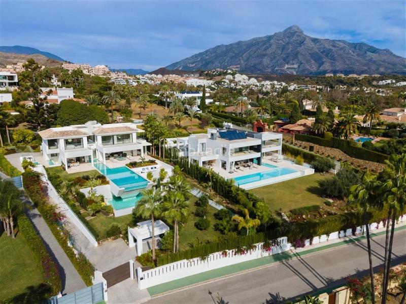 Foto 5c163bfa-8d6d-431a-aa13-9a8465337dec. Maison avec parking piscine dans Casco Antiguo Marbella