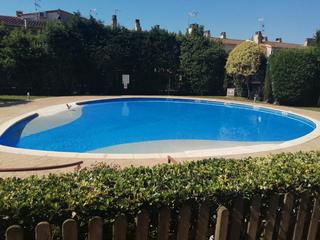 Lloguer Planta baixa a Avinguda Catalunya. Planta baja con piscina en palamós alquiler vacacional