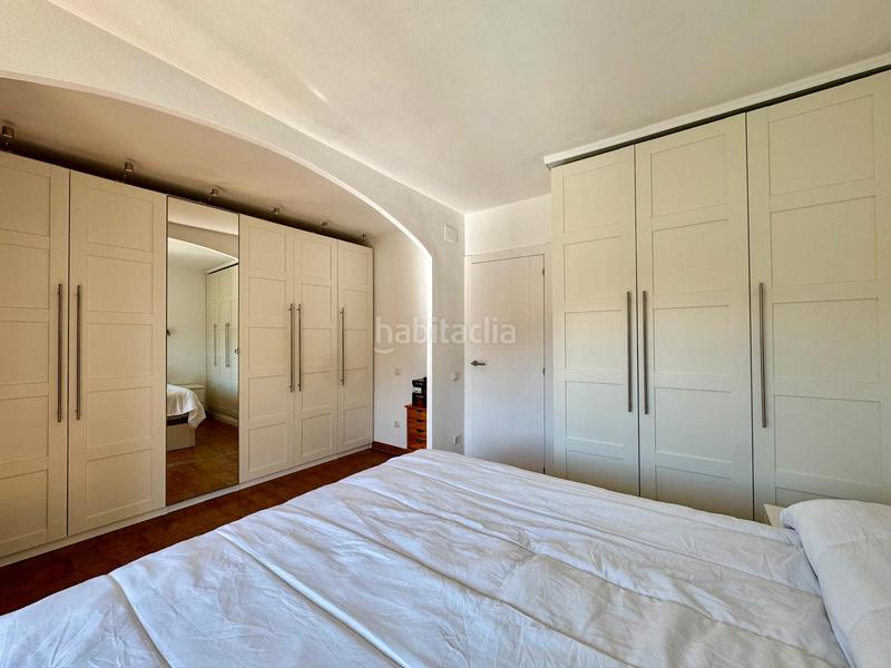 Foto a1cf04be-b17c-4e4a-82b1-5d01d693d256. Dúplex  con terrazas a 170 metros de la playa, 3 habitaciones y plaza de parking en Palamós