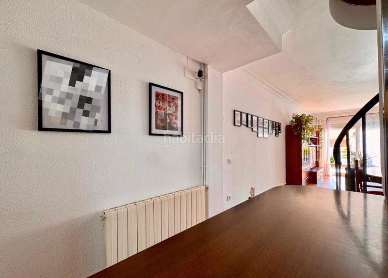 Foto b3689953-774a-4ada-8bd5-77dafdd2f2f3. Dúplex  con terrazas a 170 metros de la playa, 3 habitaciones y plaza de parking en Palamós