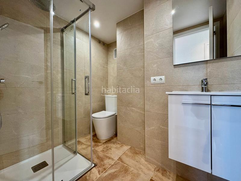 Foto 413ad262-9ba9-48de-97e1-e694c5fa7279. Piso  reformado con terraza en plaza europa – en Palafrugell