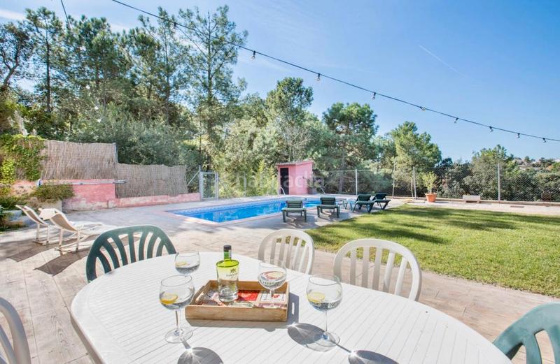 Foto 997bc463-49e4-43a3-857e-29e847133303. Chalet vivienda ideal con piscina, jardín y zona barbacoa en Lloret de Mar
