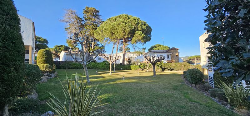 Foto 107bb9de-e1b7-47dd-9fe6-751919aaddc9. Lloguer dúplex amb aparcament a Centre Palamós