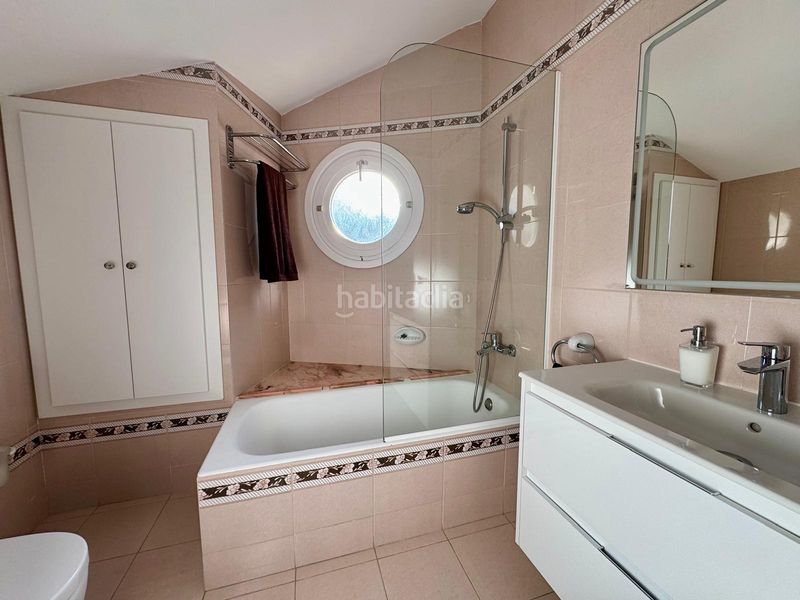 Foto 4f3d1f4a-e151-45f2-adc2-eb8b5fdabc40. Location duplex avec parking dans Centre Palamós