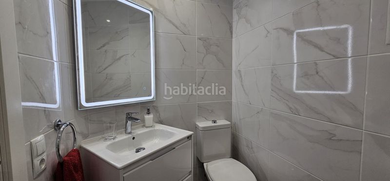 Foto 7f8f8810-8b9a-4ef6-a3c2-94b77c7fb2eb. Rent duplex with parking in Centre Palamós