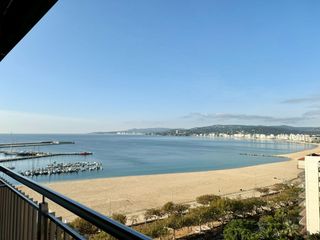 Pis a Passeig del Mar