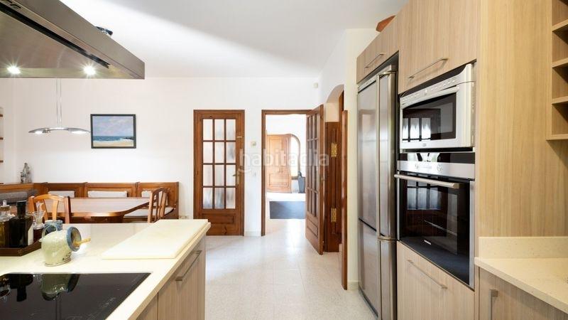 Foto 3e837352-fe9d-4a54-b3f2-7d1b7e0cef7c. Chalet  en venta con 4 habitaciones y piscina en Tamariu