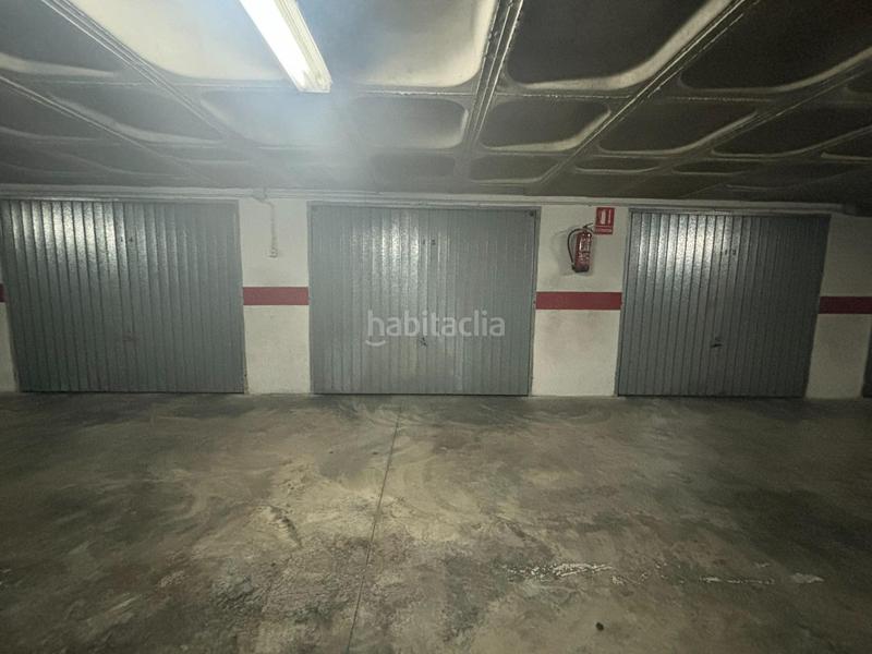 Foto 23f40a7c-6aed-4bbe-8687-9d81d1d71c3d. Parking voiture dans Novelda