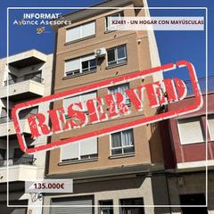 Piso  Calle joanot martorell. Un hogar con mayusculas