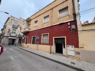 Casa  Calle mayor. En la calle mayor