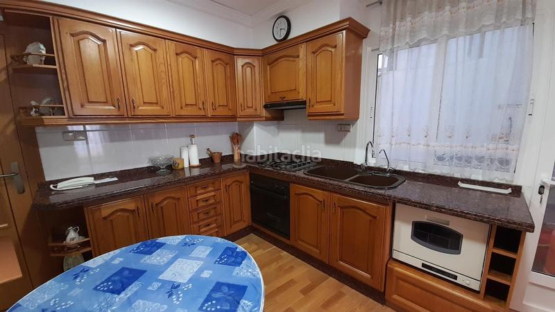 Foto f9dbcf3e-e188-44b2-95cb-a4fd6059579f. Pis a Novelda