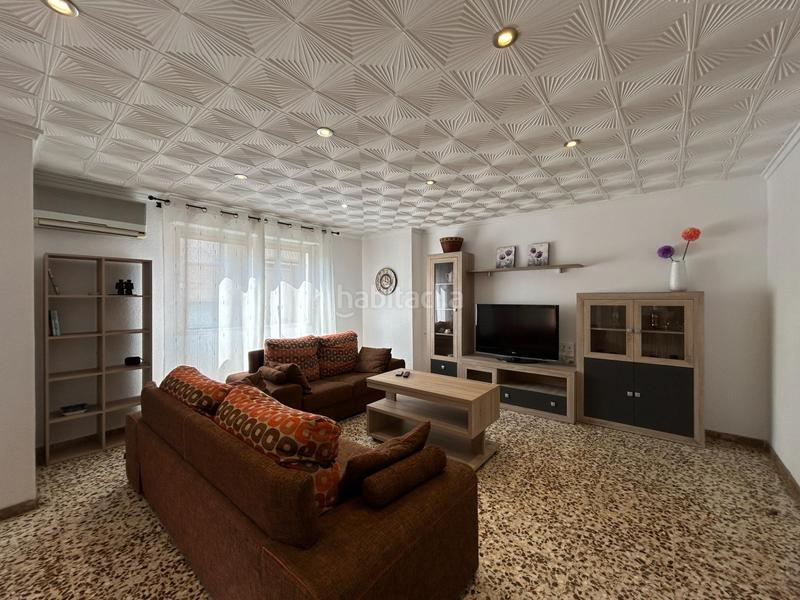 Foto 4c4b01b0-2bea-4304-be0f-e1f2d351f890. Alquiler piso soy tu casa en Novelda