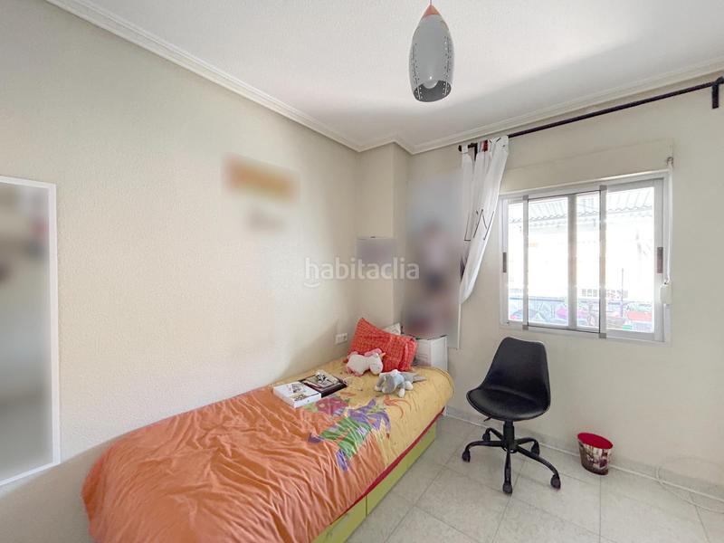 Foto 6a054c73-869b-40c2-a3e9-eaee52cc8dd9. Casa amb calefacció a Novelda