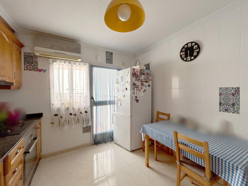 Foto a98c63de-671c-41ac-a0e5-90a6b3d814cb. Casa amb calefacció a Novelda