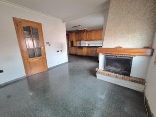 Etagenwohnung  Hnos kennedy. Pisazo! amplio y luminoso en monforte del cid