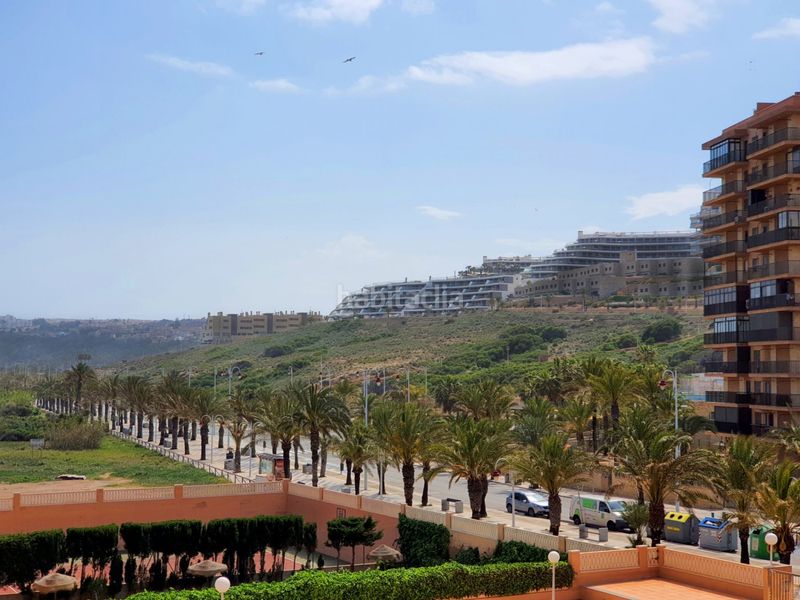 Foto 3bf48bd0-091d-4bdc-bffc-2204552a63bc. Apartament amb aparcament a Los Arenales del Sol Elche / Elx