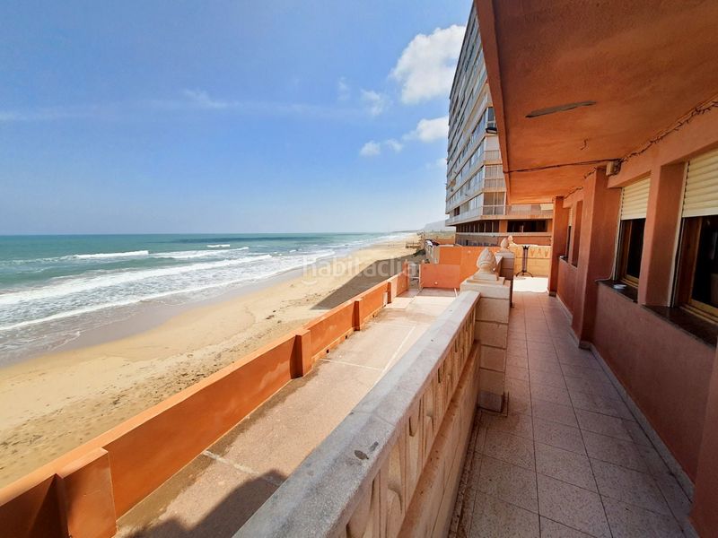 Foto c6594896-74b4-4ea8-8fcf-7edbc7ae3f78. Apartament amb aparcament a Los Arenales del Sol Elche / Elx