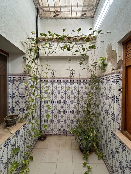 Foto c770de4d-96c4-49bb-aef3-e941117f5e5d. Xalet amb aparcament piscina a Novelda