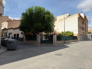 Xalet  Calle menendez pelayo. Chalet en el centro de novelda