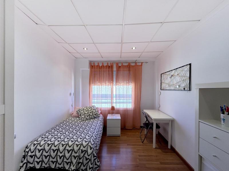 Foto 31432d46-2ab2-401a-8a2c-80c295aec122. Appartement dans Novelda