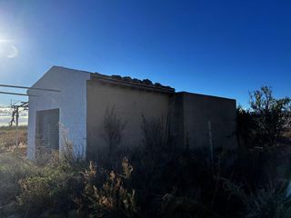 Chalet  Partida horna alta. Chalet a reformar horna alta