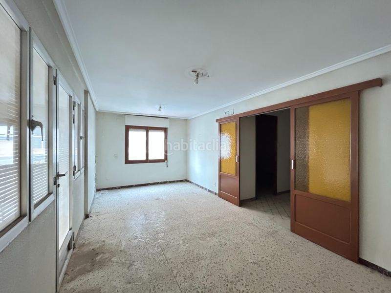 Foto 0ca416f9-9c4c-4efd-ad95-1cebf4fb1c81. Casa amb aparcament a Novelda