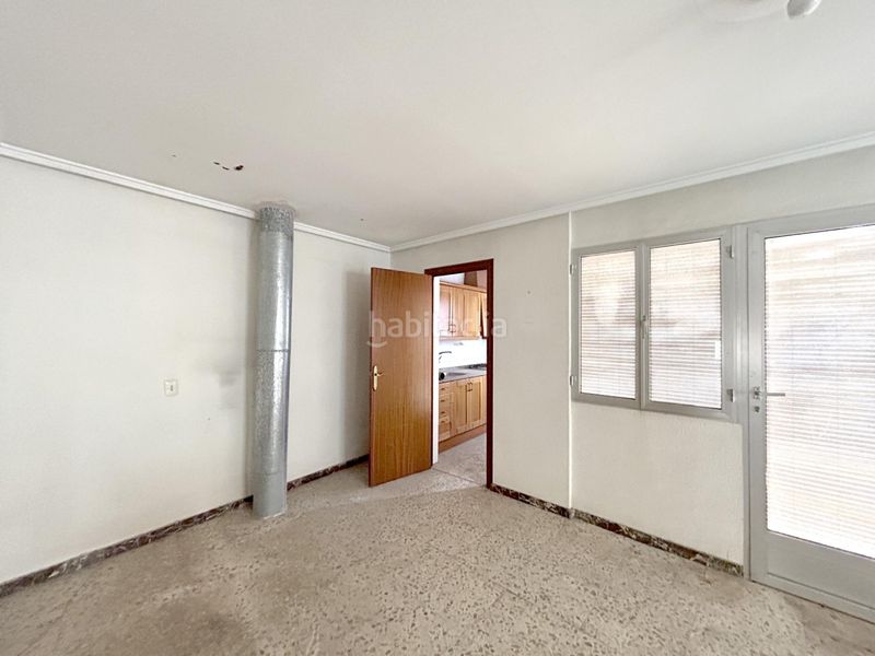 Foto 502e2ef2-94cf-490e-a2c7-88dd37dd6c28. Casa amb aparcament a Novelda