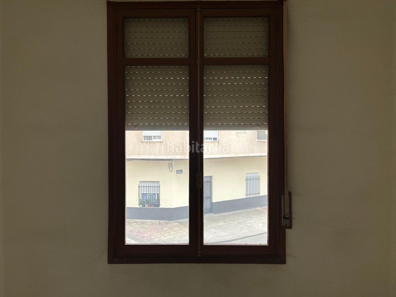 Foto a5478ec6-8a04-401d-af8a-6f6dd6460be1. Casa amb aparcament a Novelda